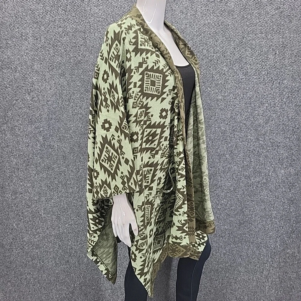 Denim Co Womens Jacquard Open Front Poncho Cardigan Plus One Size Green Printed